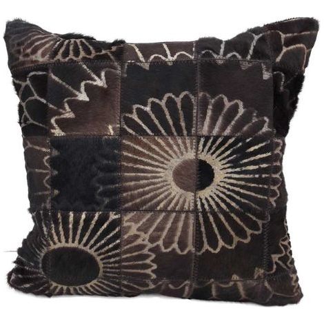 Coussin fait main en peau de vache 45x45 marron LUBO (1/4)