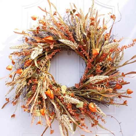 Guirlande Automnale - Couronne Décorative Extérieure Intérieure - Diamètre 62 cm - En Rattan Naturel et Fleurs Artificielles - 1 Pièce (1/5)
