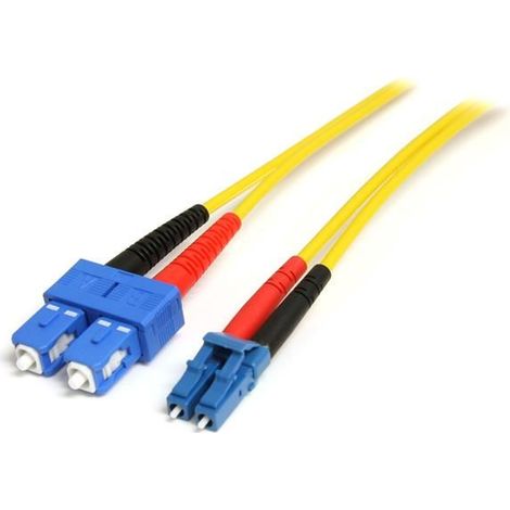StarTech.com Single Mode 9/125 Duplex LC auf SC LWL / Glasfaser-Netzwerkkabel - Patch-Kabel - LC-Monomode (M) - SC-Einzelmodus (M) - 10,0m - Glasfaser - 9 / 125 Mikron - OS1 - halogenfrei - Gelb (SMFI (1/2)