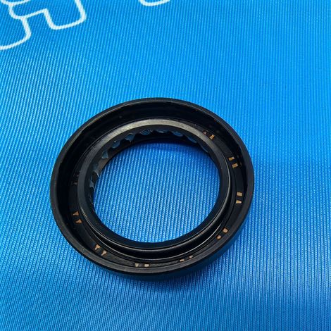 38342-2FJ1A is suitable for the right half-shaft oil seal of Venucia D50R50D60T60 (58408 MT). (1/4)