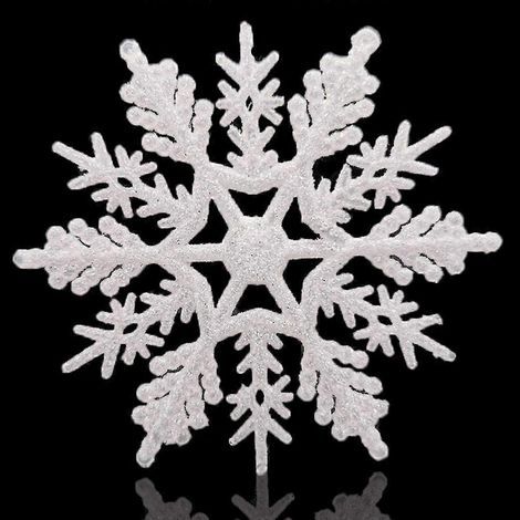 Conjunto de 12 adornos navideños colgantes con forma de copos de nieve, ideales para decorar ventanas y exteriores en invierno. (1/4)