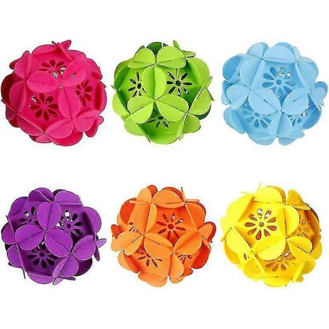 Lot de 6 boules de feutrine décoratives à suspendre, idéales pour Noël.