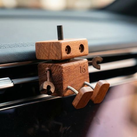 Wooden Oscillating Man Car Perfume with 3 Fragrances Lavender Healtonn Jasmine Handmade Wooden Aroma Diffuser Oscillating Car Figurine Car Air Freshener Walnut (1/5)