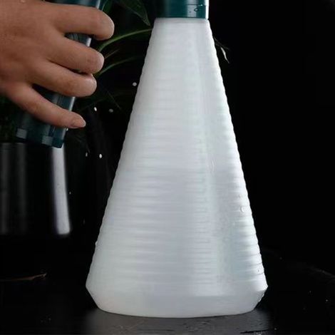 1-Liter-USB-aufladbare elektrische Sprühflasche, ergonomische Gießkanne mit komfortablem Auslöser, Sprühgerät für Pflanzen und Garten, grün, kurze Düse (1/5)