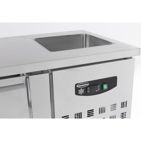 Table réfrigérée 3 portes et plonge inox - Combisteel (1/4)