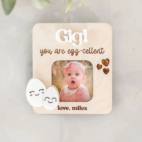 Creative Mother's Day Gift Photo Frame Refrigerator Magnet, Wooden Cartoon Photo Frame Refrigerator Magnet, Wooden Crafts B - Customizable (8.9 x 8.9 cm)