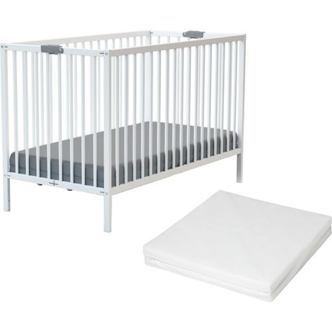 Lit bébé pliant en bois hêtre massif avec matelas 60 x 120 cm – 2 manettes de verrouillage – Poids léger 13,5 kg – Dimensions plié 124 x 11,5 x 82 cm – Webaby (1/5)