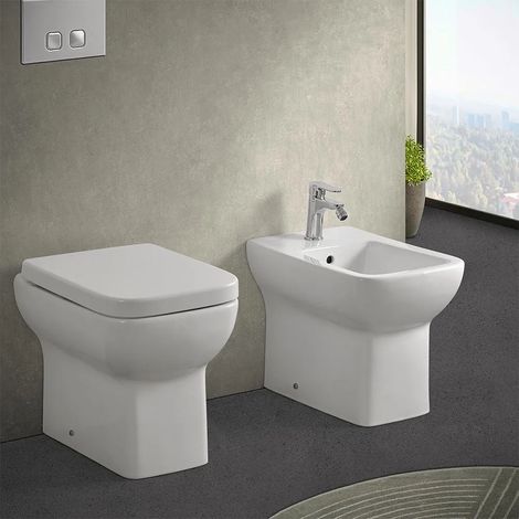 Wc e bidet filomuro salvaspazio Rimless e sedile originale soft close Ginevra (1/5)