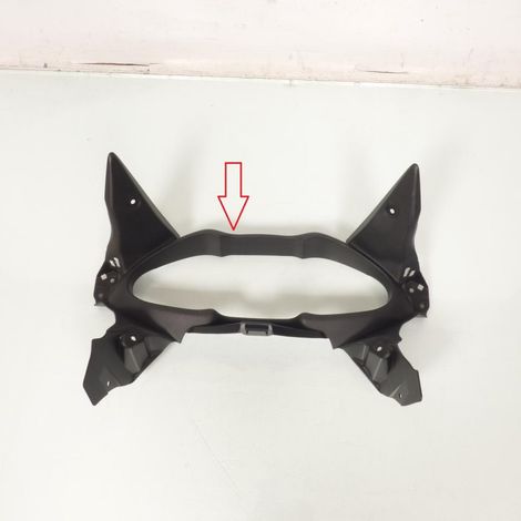 [PRODUIT D'OCCASION] Entourage de compteur origine pour moto Suzuki 1300 Hayabusa 2022 (1/4)