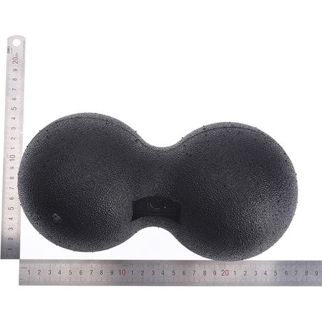 1ère étape : relâchement myofascial, massage avec une balle de massage en forme de cacahuète, Pilates et yoga