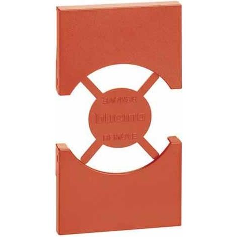 Cover Bticino Living Now per presa schuko tedesca rossa KR03
