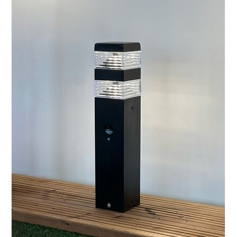 Borne extérieure LED Pyramide, 1000 lumens, avec détecteur