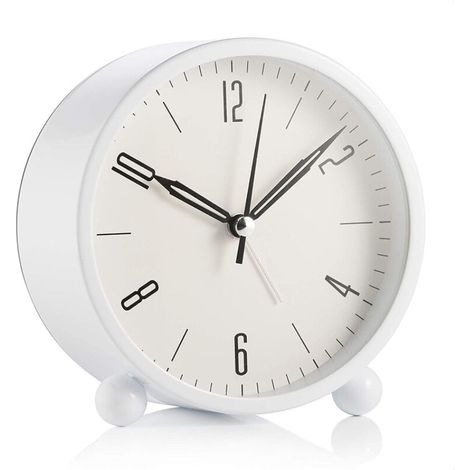 Réveil rond super silencieux à piles avec éclairage, design épuré blanc – DELKEVIC (1/5)