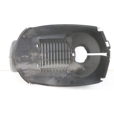 GRILLE RADIATEUR PEUGEOT SATELIS COMPRESSOR K15 125 2006 - 2009 (1/5)