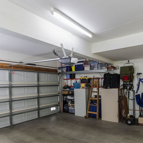 Lampada LED resistente all'umidità 120 cm plafoniera LED bianca fredda per officina, collegamento in serie fino a 8 pezzi, tubo IP65, 36W 4320 lm 6400K, LxPxH 120x6,5x5,8 cm (1/5)
