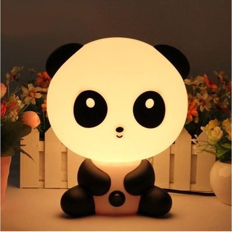 Lampe de chevet enfant en forme de panda, en plastique, électrique, avec 1 ampoule, idéale pour la chambre des petits (1/4)