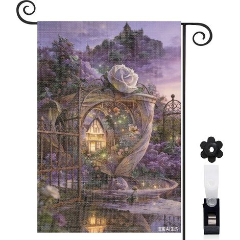 Bannière de cour maison de fée et fleurs violettes 30 x 45 cm décoration porche (1/4)