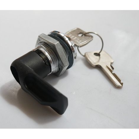 Serrure polyamide à clé 3113A noire pour fermeture coffret industriel série GISSEY (1/2)
