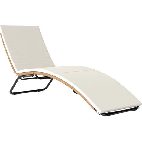 Tumbona de ratán con cojín, diseño ergonómico en forma de S, 195 cm.