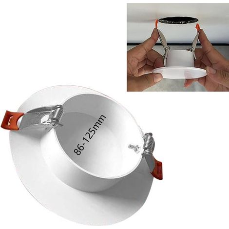 Cache-trou de plafond, protection contre les surtensions. Usage intérieur et extérieur. Diamètre : 13,4 cm. Pour ouvertures murales de 86 à 125 mm. (1/5)