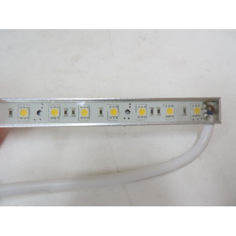 Profilé étanche LED 7.2W rigide alu longueur 50cm L10mm éclairage chaud 3000K 400lm SMD5050 alim 12/24V (non incl) étanche IP65 (1/3)