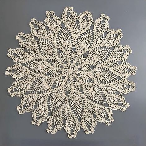 handgefertigte-runde-baumwolltischdecke-vintage-hakelspitzentischdecke-60-cm-240267861 (1/5)