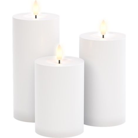 goobay 64786 Set de 3 velas LED con mando a distancia/velas eléctricas de exterior/llama parpadeante realista/decoración/función temporizador/vela LED sin llama/funcionan con pilas