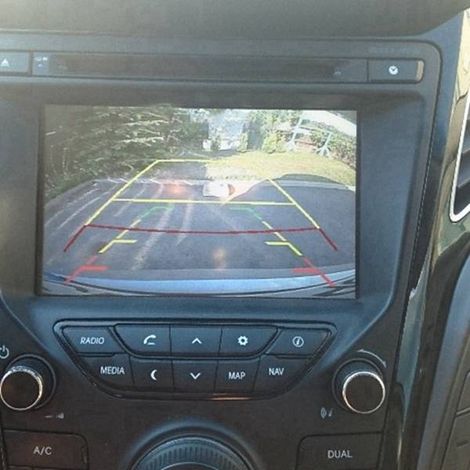 957603Z001 ist für die Rückfahrkamera des Hyundai I40 ohne Halterung geeignet. (1/4)