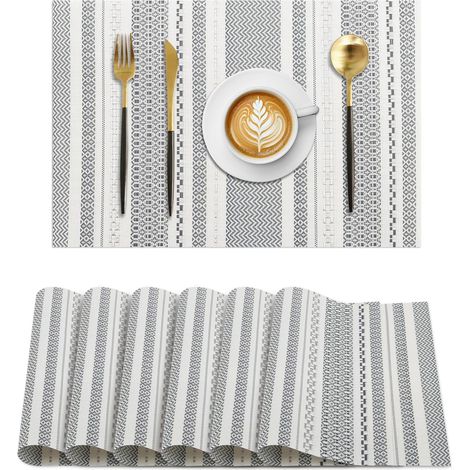 Lot de 6 sets de table PVC jacquard 45x30cm, lavables, anti-taches, résistants à la chaleur et antidérapants, gris foncé. (1/5)