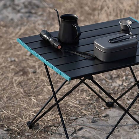 Table pliante de camping d'extérieur, portable en alliage d'aluminium ultraléger, table de pique-nique/barbecue, bordure bleue, taille M (40,5 x 56 x 46,5 cm / 15,9 x 22,0 x 18,3 pouces). (1/5)