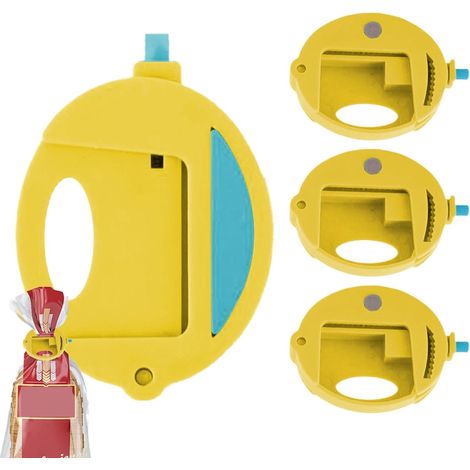 Set di 4 clip per sacchetti alimentari con chiusura a scatto, ideali per conservare snack e dotate di adesivi magnetici. (1/2)