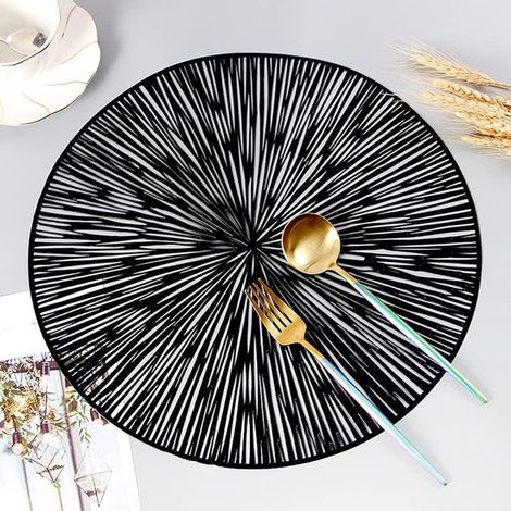 Lot de 4 sets de table ronds décoratifs en PVC, résistants à la chaleur et antidérapants, pour la salle à manger et la cuisine (noir) (1/5)