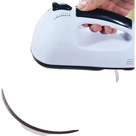Robot da cucina, potenza 100W, 7 velocità, capacità 4,5 litri, ciotola in acciaio inox, design compatto. (1/5)