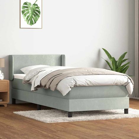 Boxspringbett mit Matratze Hellgrau 80x220 cm Samt