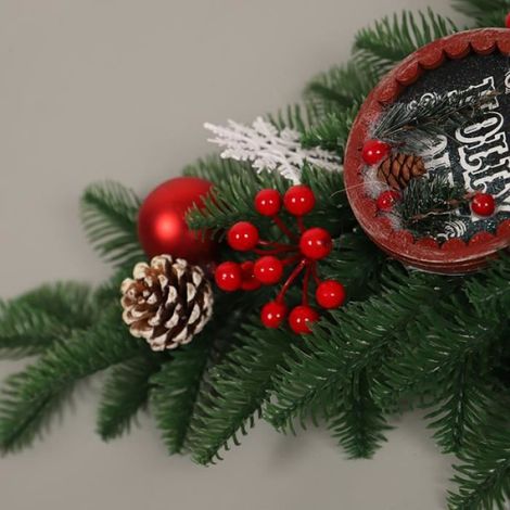 Noël Pendentif Décorat Couronne de Noël Artificiel Branches de Houx, Livré avec noeud, pommes de pin et médaillon. (1/4)