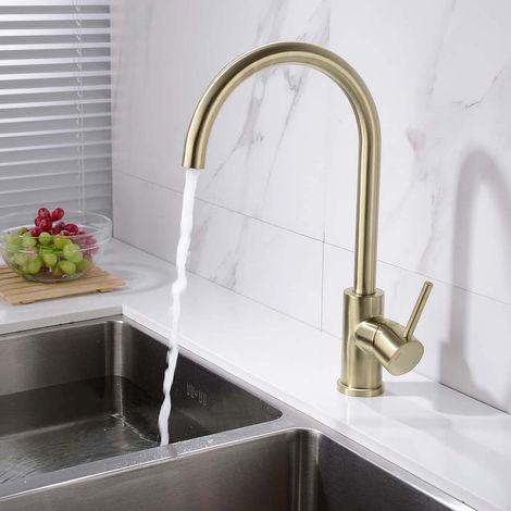Victoria Style Brushed Brass Kitchen Sink Single Lever Mixer Tap With Diffuser And 360 Swivel Spout (1/5)