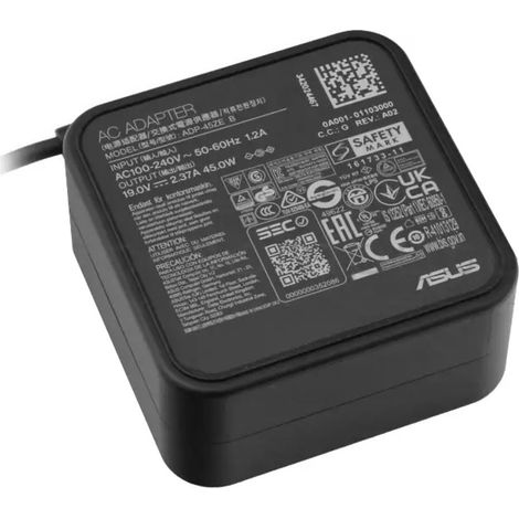 Adaptador de CA ASUS 45 W / 19 V / 2,37 A / 4,5 mm / 3 pines