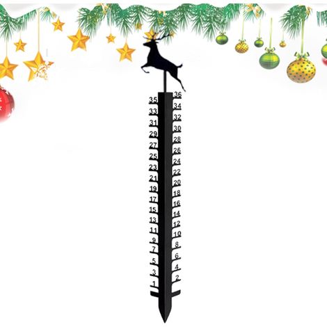 Schneemessgerät mit Hirsch Design und Weihnachtsdekorationen