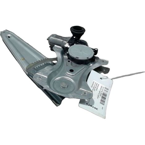 [PRODUIT D'OCCASION] Mecanisme+moteur Leve-glace Arriere Droit TOYOTA Yaris II 2010- ♻️ Ref Oe. 698300d220 - Garantie à vie (1/5)