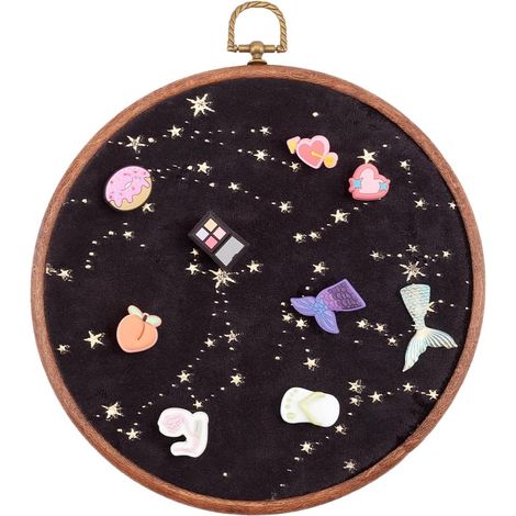 Présentoir Mural Rond en Polyester pour Badges Broches Fanions Boucles d'oreilles en Velours Colliers Épingles en Émail Présentoir de Collection Étui de Rangement pour Bijoux Noir (1/5)