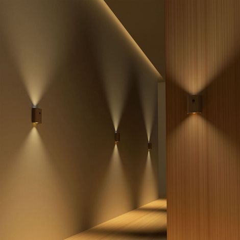 Applique murale LED en bois massif à détection de mouvement, lampe magnétique rechargeable pour couloirs, maison, chevet, chambre, veilleuse USB (1/5)