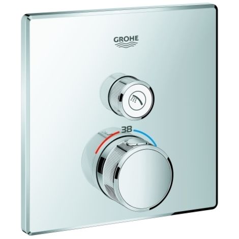 El termostato Grohe Grohtherm SmartControl con una válvula de