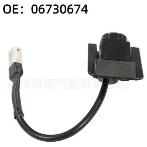 Available in 1 color: Black Material: Plastic Car camera, rearview camera, parking assist. (1/5)