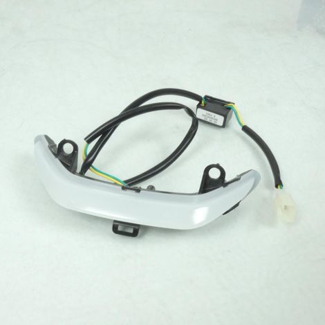 Veilleuse tablier AV pour scooter Peugeot 50 KISBEE 2T 2018-20 (1/5)