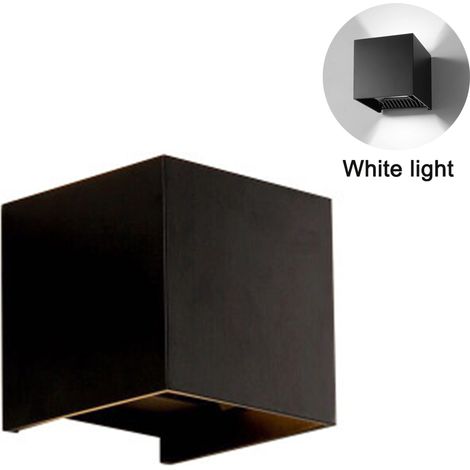 Applique murale extérieure LED à détecteur de mouvement, orientable, 12 W, étanche IP65, noire. (1/5)