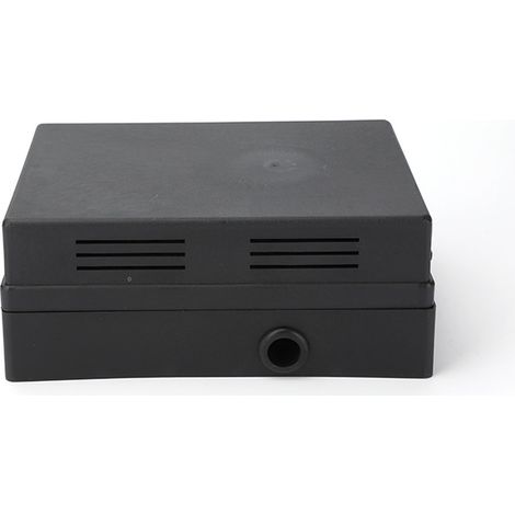 The 15-channel relay fuse box can be freely disassembled and reassembled into a wiring harness, a switch box and a main control system, and can be converted into a four-channel relay fuse box. (1/4)