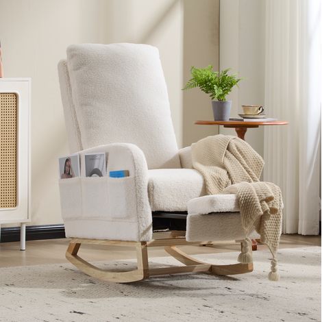 Poltrona a dondolo per allattamento bianca in tessuto peluche con poggiapiedi estraibile - CHICFURN (1/5)