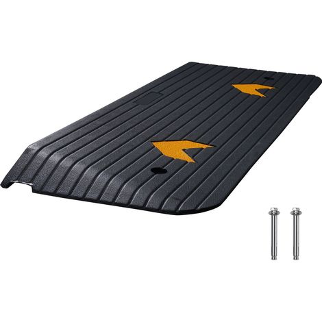 Rampe de seuil en caoutchouc renforcé, 3,8 cm de hauteur, porte pour fauteuil roulant, charge max 15000 kg, surface antidérapante texturée. (1/5)