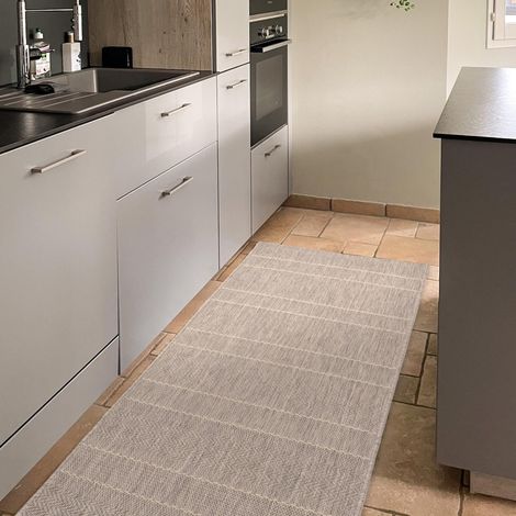 Patio Modern Beige Stripe Chevron Flatweave Garden Kitchen Indoor Outdoor Rug Floor Mat Hallway 66 x 240 cm (1'x11''x7'10'') Runner (1/3)