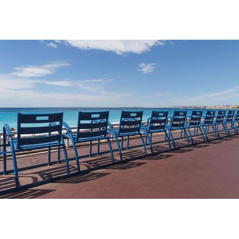 Tableau sur toile chaises bleues 30x45 cm - Impression sur Toile Murale Décorative - Image imprimée en HD sur Toile - Toile sur Châssis en Bois FSC - Fabriqué en France